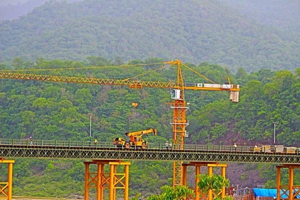Sardar Sarovar Dam Sardar Sarovar Dam