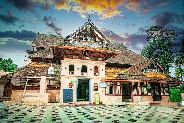 Thazhathangady Juma Masjid Thazhathangady Juma Masjid